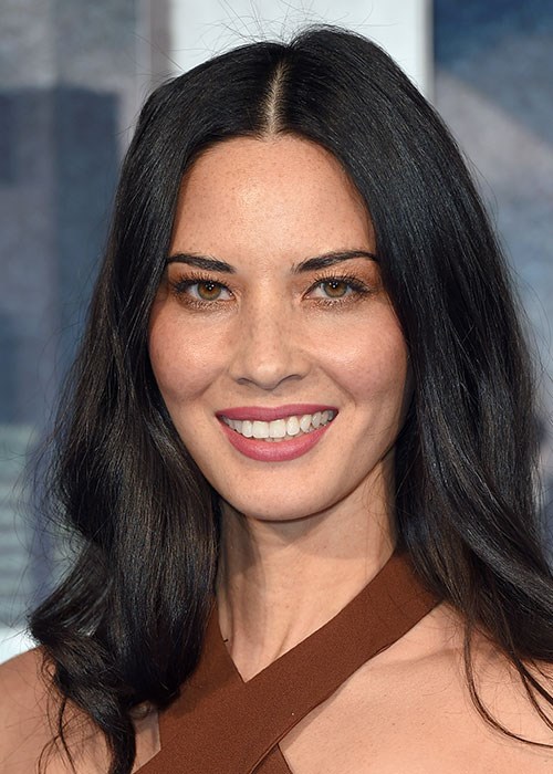 olivia munn freckles