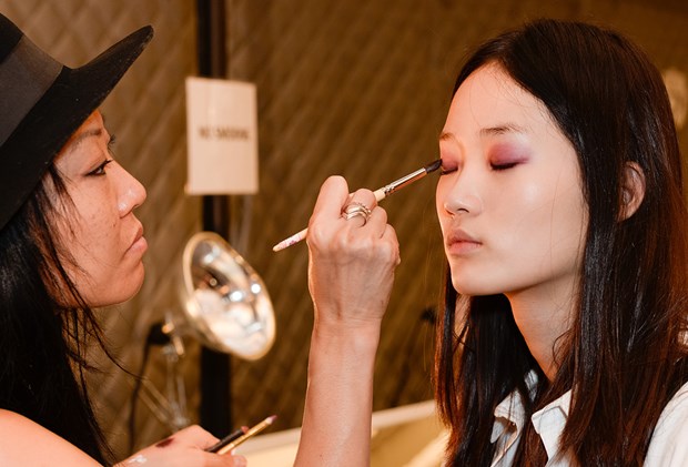 Eye Crayons: The Fuss-Free Alternative To Eyeshadow