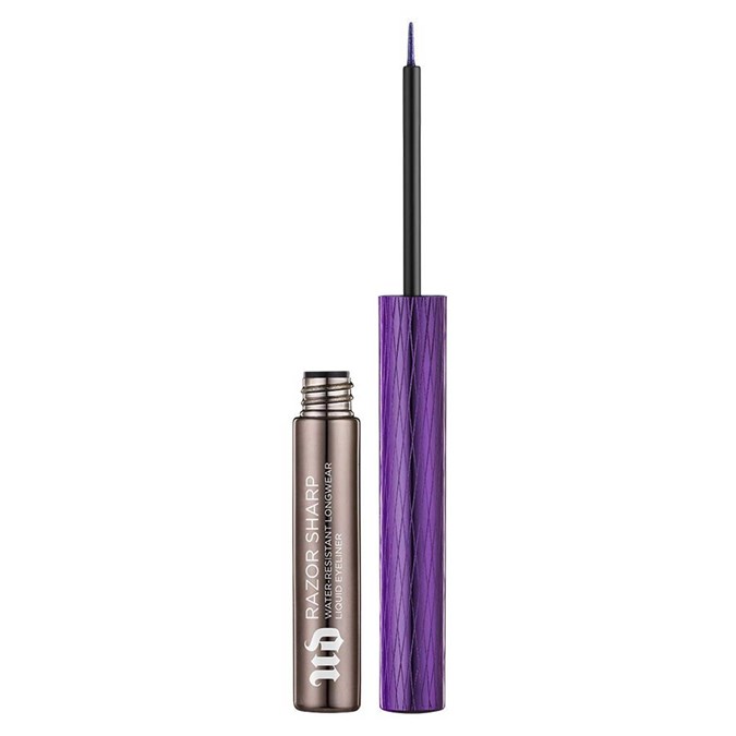 Urban Decay Razor Sharp Longwear Liquid Eyeliner in Retrograde