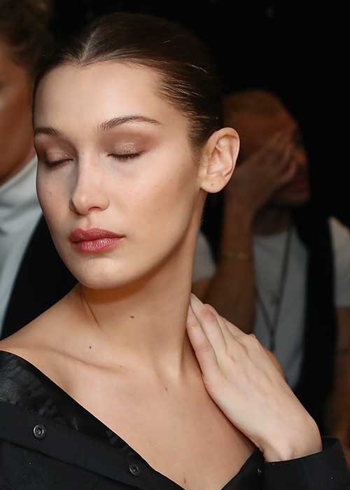 Beauty Tricks To Hide The Fact That You’re Tired - Bella Hadid