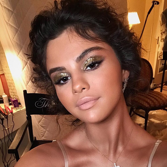 5 Reasons To Try This Gold Eyeshadow Trend Immediately - Selena Gomez