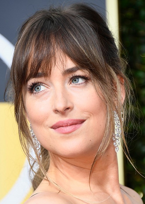 The Mascara Trick Dakota Johnson’s Grandma Taught Her