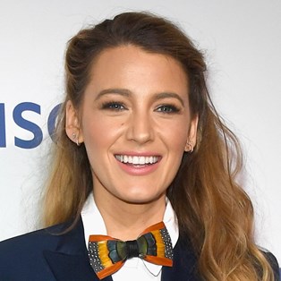 Blake Lively white teeth