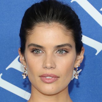 /media/26806/sara-sampaio-professional-brow-treatments-s.jpg