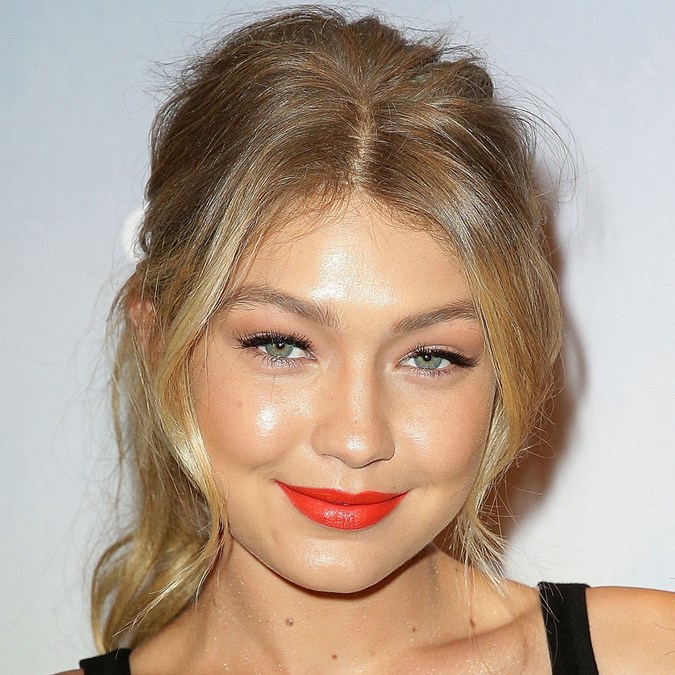 Gigi Hadid Hair - Colour & Hairstyle Timeline