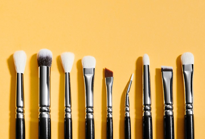 Eye makeup brushes