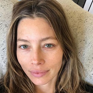 Jessica Biel no makeup