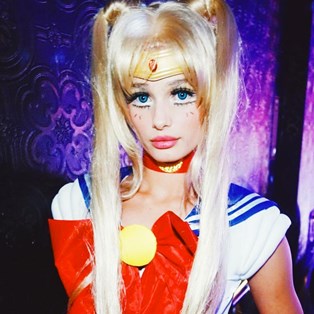 Taylor Hill best celebrity Halloween looks