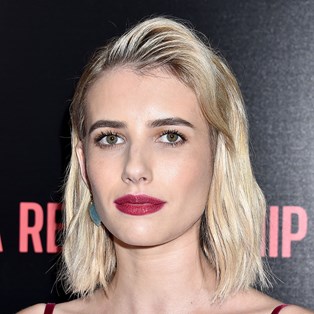 Emma Roberts lob