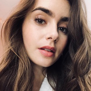 Lily Collins blackhead removal