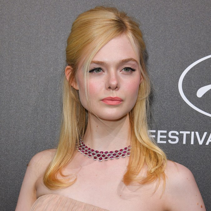 Elle Fanning 60s celebrity trends