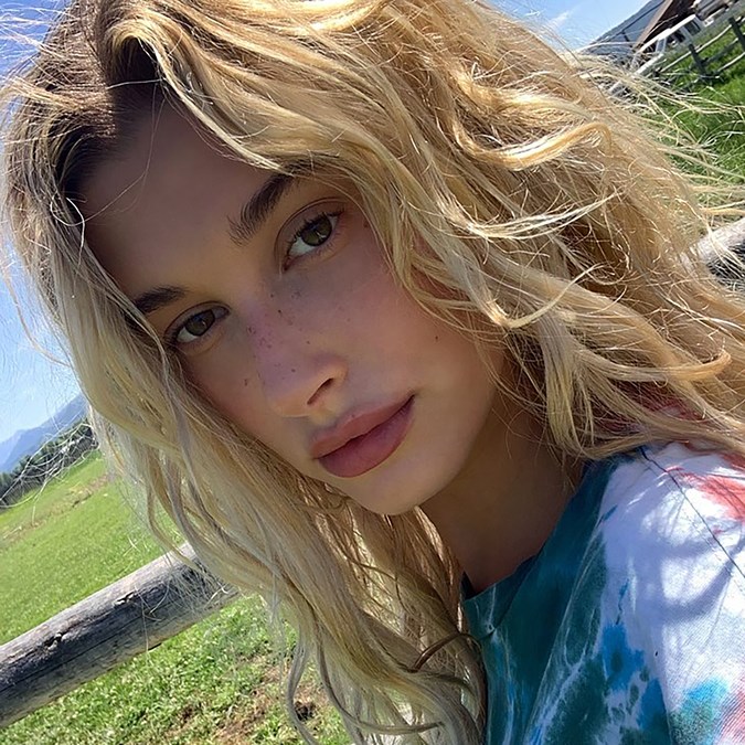 Best Celebrity Makeup Free Selfies 2019 Hailey Bieber