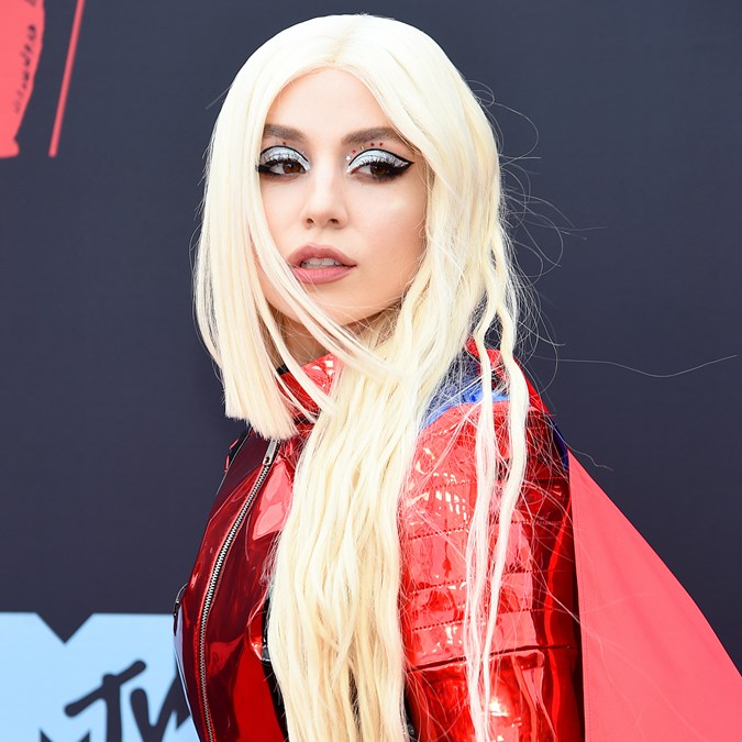 The Best Beauty Looks From The 2019 MTV VMAs