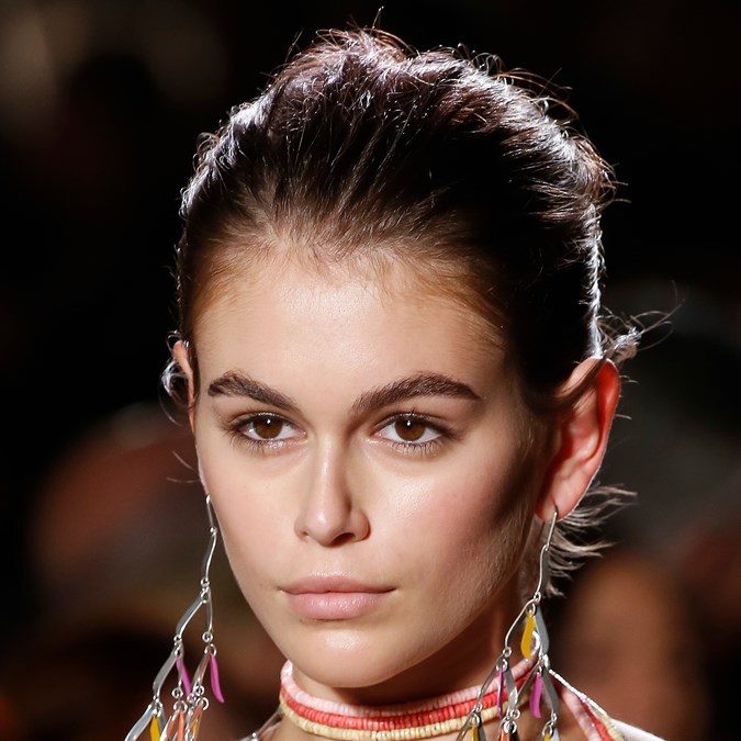 The Best New Beauty Trends From Paris Fashion Week Spring 2020