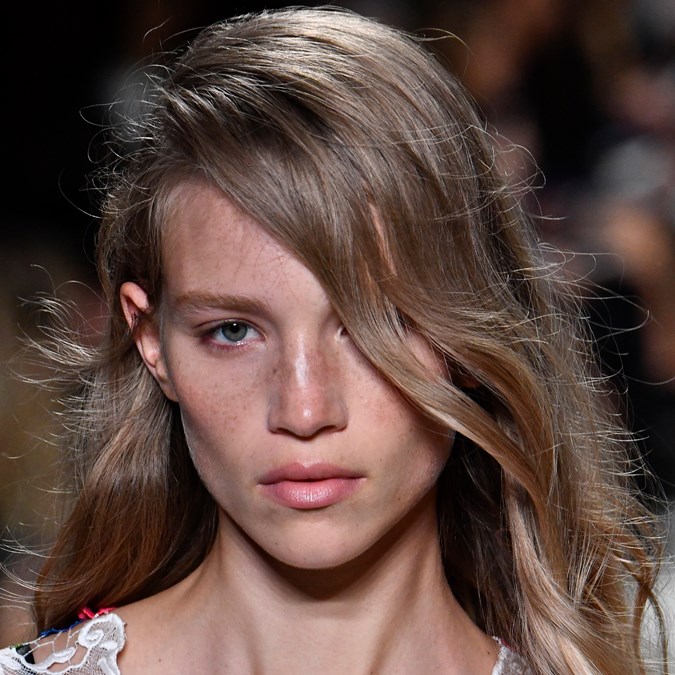 A Deep Side Part Was The Top Hair Trend At Paris Fashion Week