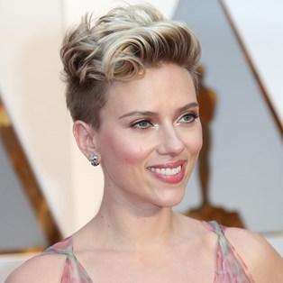 Scarlett Johansson Short Hair: Bob, Pixie, Undercut & More