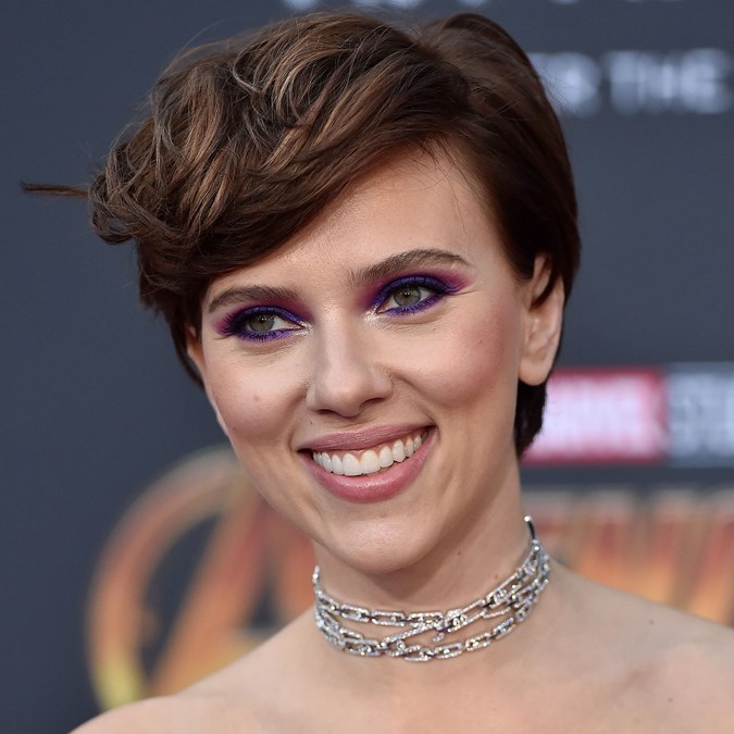 Scarlett Johansson Short Hair: Bob, Pixie, Undercut & More