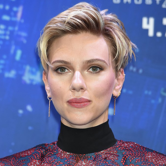 Scarlett Johansson Short Hair: Bob, Pixie, Undercut & More