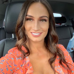 MAFS-2020-Star-Hayley-Vernon-Shares-Her-Body-Transformation