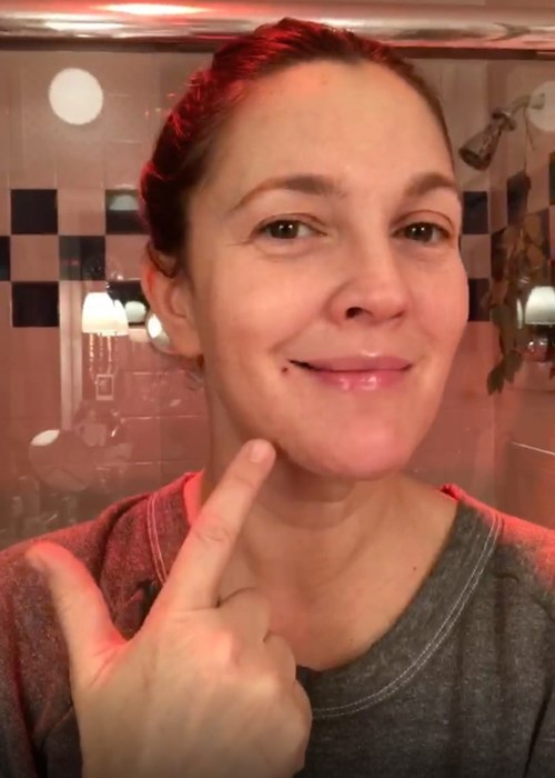 Drew Barrymore’s Genius Trick For Calming Zits