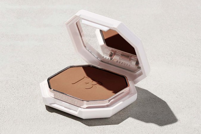 Fenty Beauty Pro Filt'r Soft Matte Powder Foundation