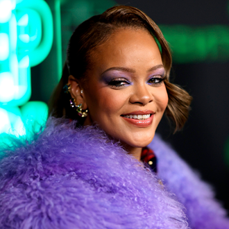 /media/59864/most-searched-celebrity-beauty-brands-s.png